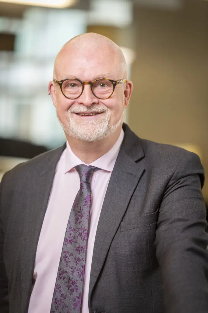 ian-dunn