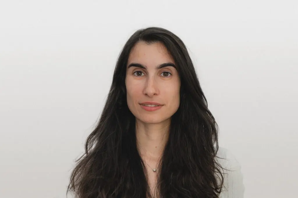 dr-mariana-tavares
